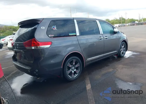 2011 Toyota Sienna Le V6/Le V6 Auto Access Seat from USA, damaged, VIN 5TDKK3DC9BS091956